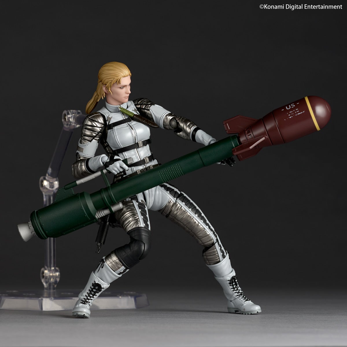 SPECIAL ORDER Kaiyodo - Revoltech Amazing Yamaguchi - Metal Gear Solid: Delta - The Boss [EXCLUSIVE]