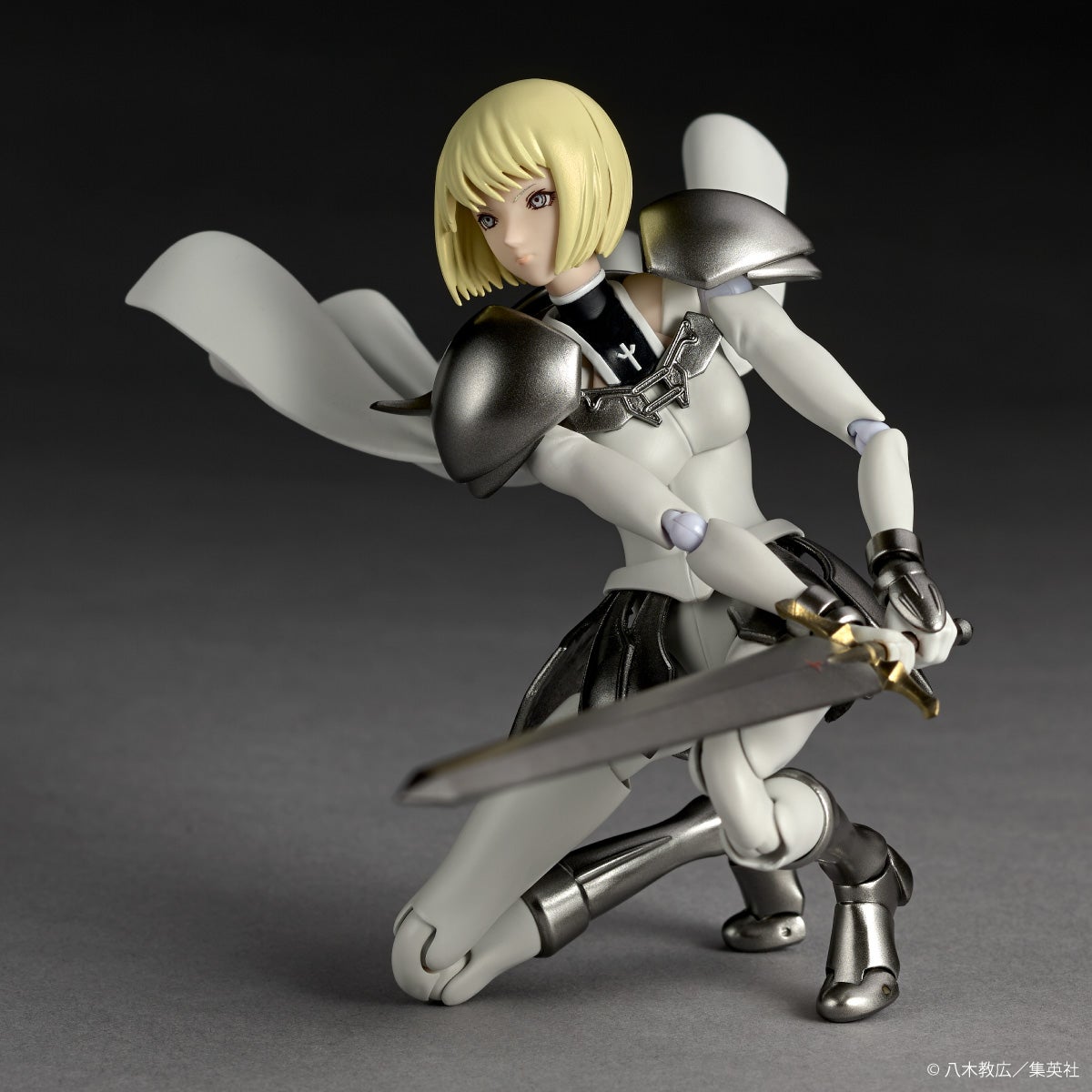 SPECIAL ORDER Kaiyodo - Revoltech - CLAYMORE - Clare [EXCLUSIVE]