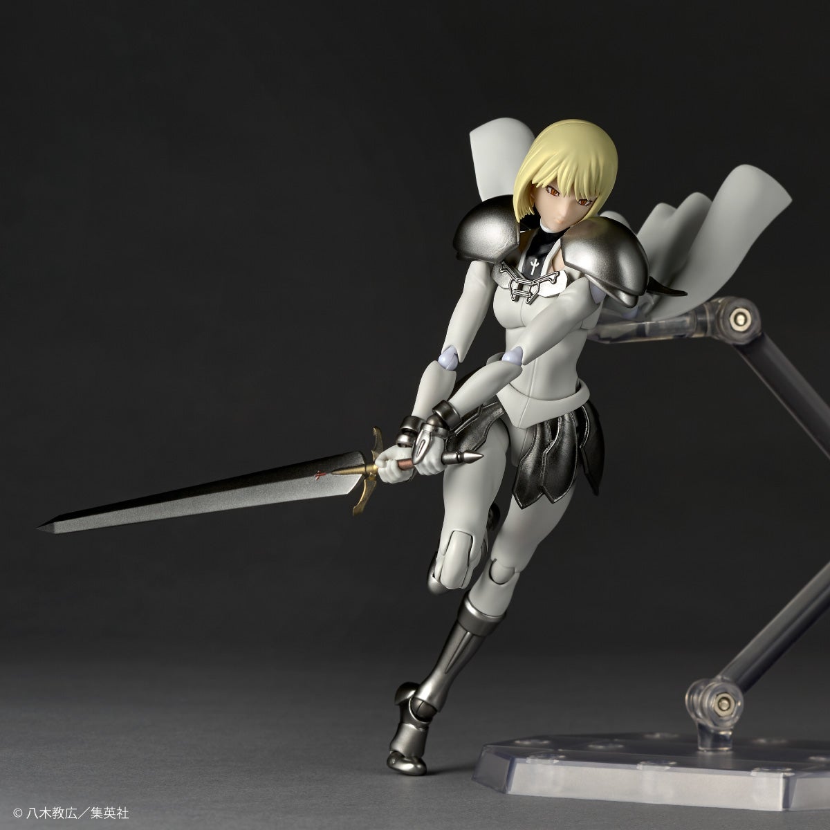 SPECIAL ORDER Kaiyodo - Revoltech - CLAYMORE - Clare [EXCLUSIVE]