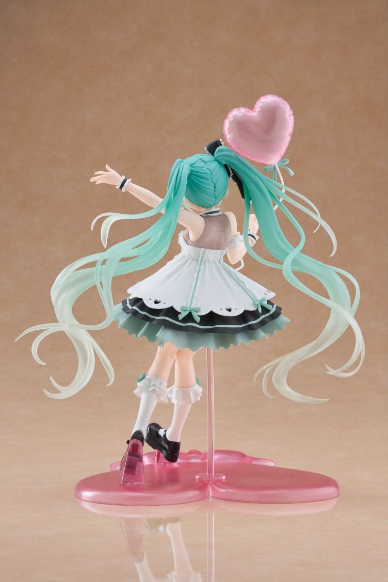 PRE-ORDER Taito - Hatsune Miku AMP+ Figure - HATSUNE MIKU Birthday 2025: Party Ver.