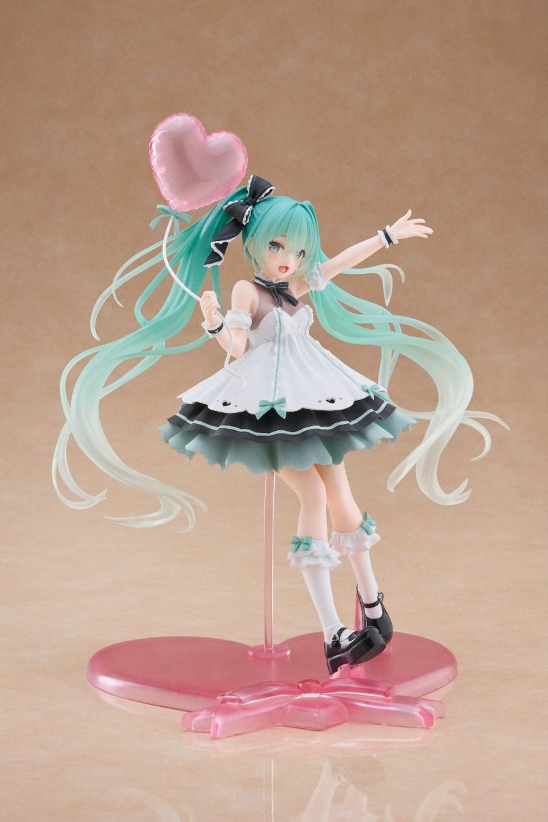 PRE-ORDER Taito - Hatsune Miku AMP+ Figure - HATSUNE MIKU Birthday 2025: Party Ver.