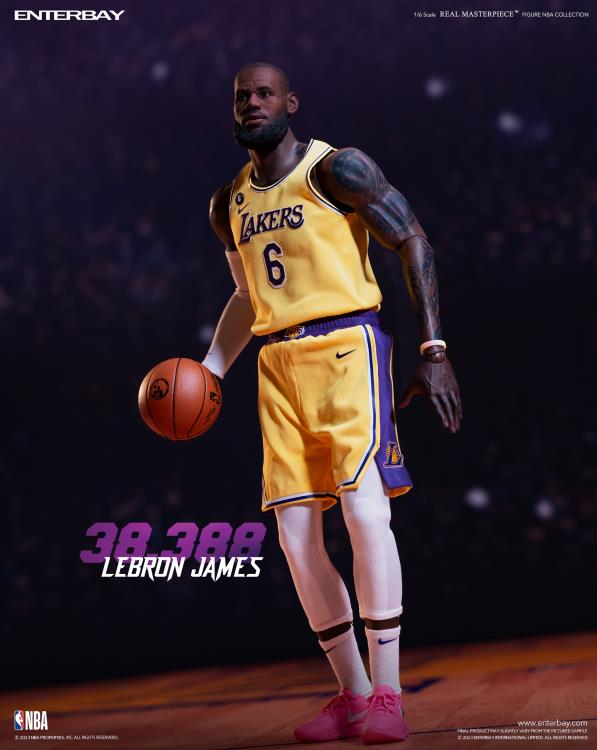 PRE-ORDER Enterbay - Real Masterpiece: NBA Collection - LeBron James: Special Edition 1/6