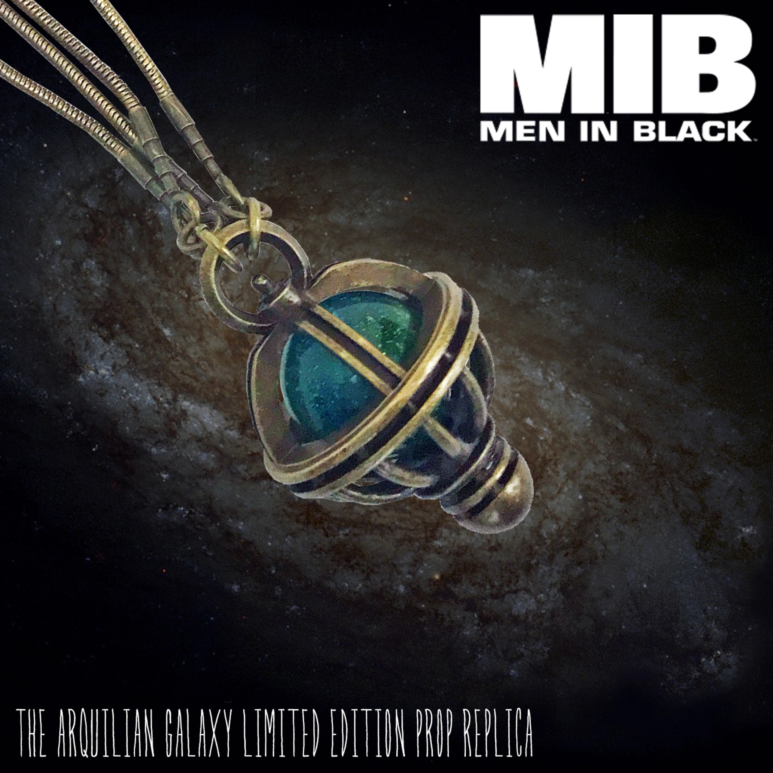 PRE-ORDER Factory Entertainment - Prop Replica - Men In Black - The Arquilian Galaxy Necklace Limited Edition
