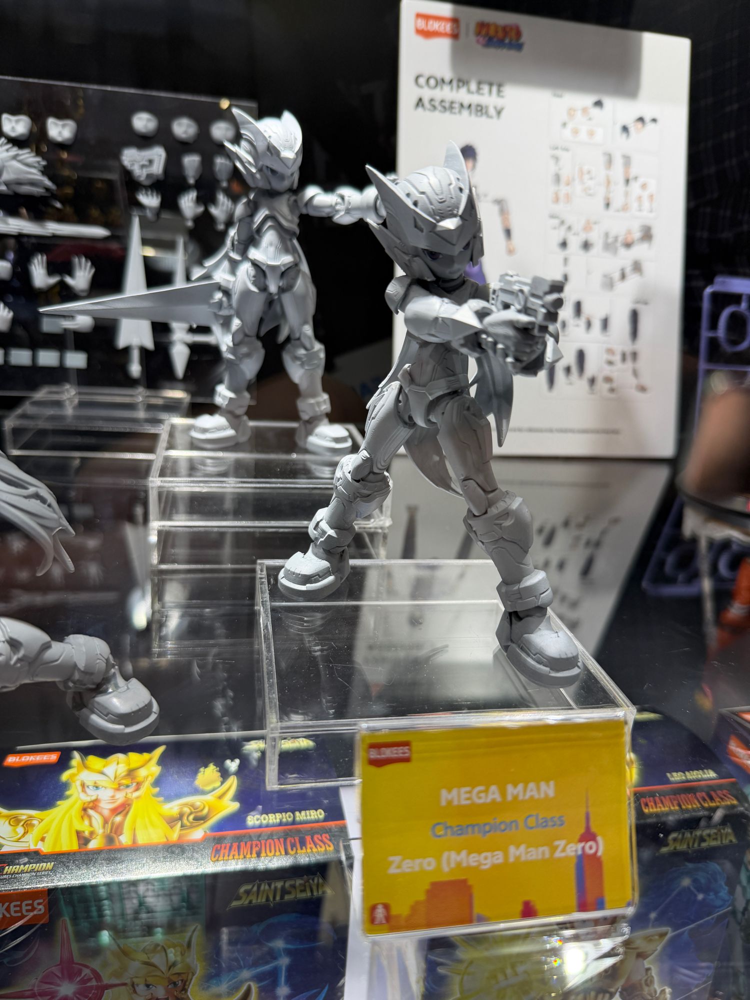 PRE-ORDER Blokees - Mega Man: Zero - Champion Class - Zero: Mega Man Zero