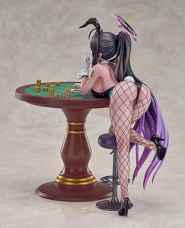 IN-STOCK Good Smile Arts Shanghai - Blue Archive - Karin Kakudate (Bunny Girl): Game Playing Ver. 1/7