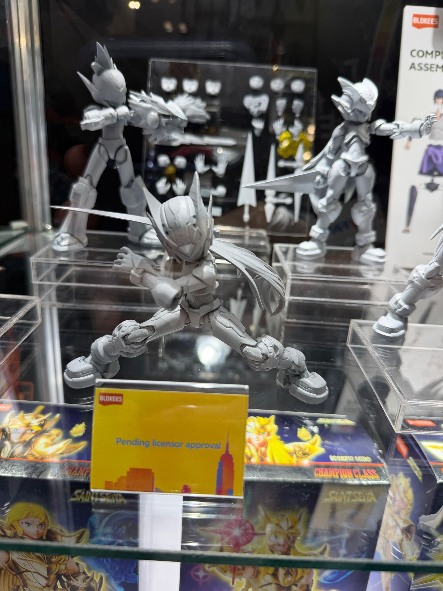PRE-ORDER Blokees - Mega Man: Zero - Champion Class - Zero: Mega Man Zero