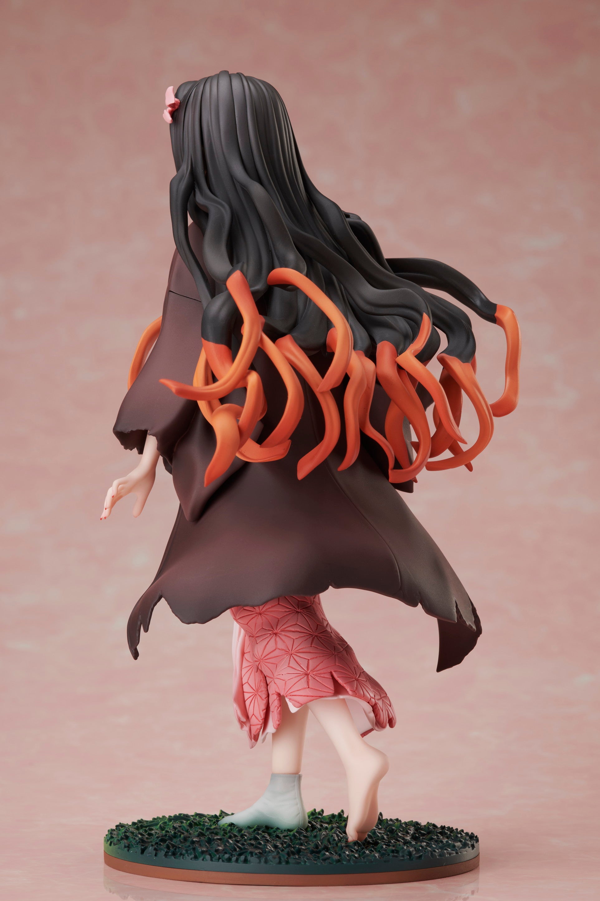 PRE-ORDER Aniplex - Demon Slayer: Kimetsu no Yaiba - Nezuko Kamado: Conquered the Sun Ver. 1/8 [EXCLUSIVE]