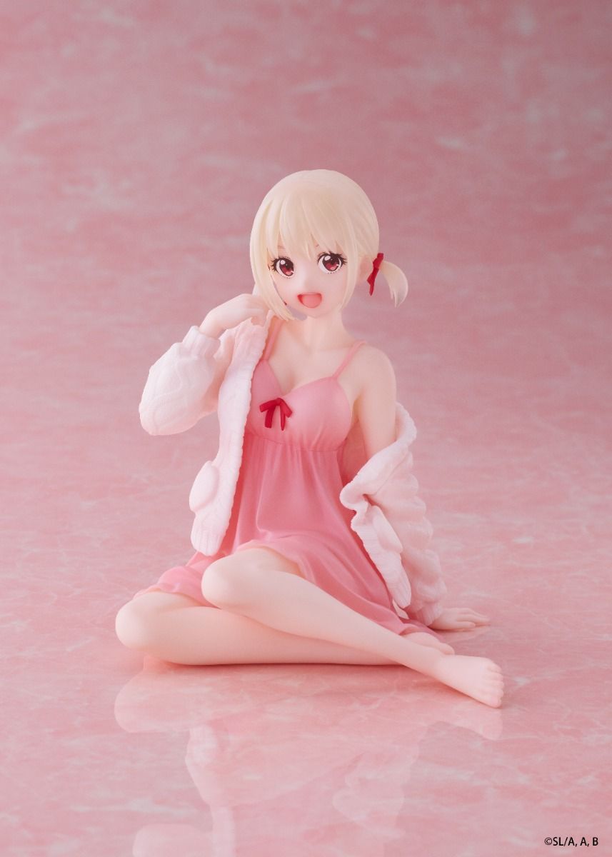 PRE-ORDER Taito - Lycoris Recoil Desktop Cute Figure - Chisato Nishikigi: Roomwear Ver. [September 2025 Release]