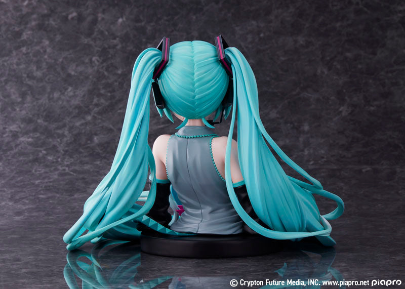 PRE-ORDER FuRyu - Vocaloid - Hatsune Miku 16th Anniversary Bust