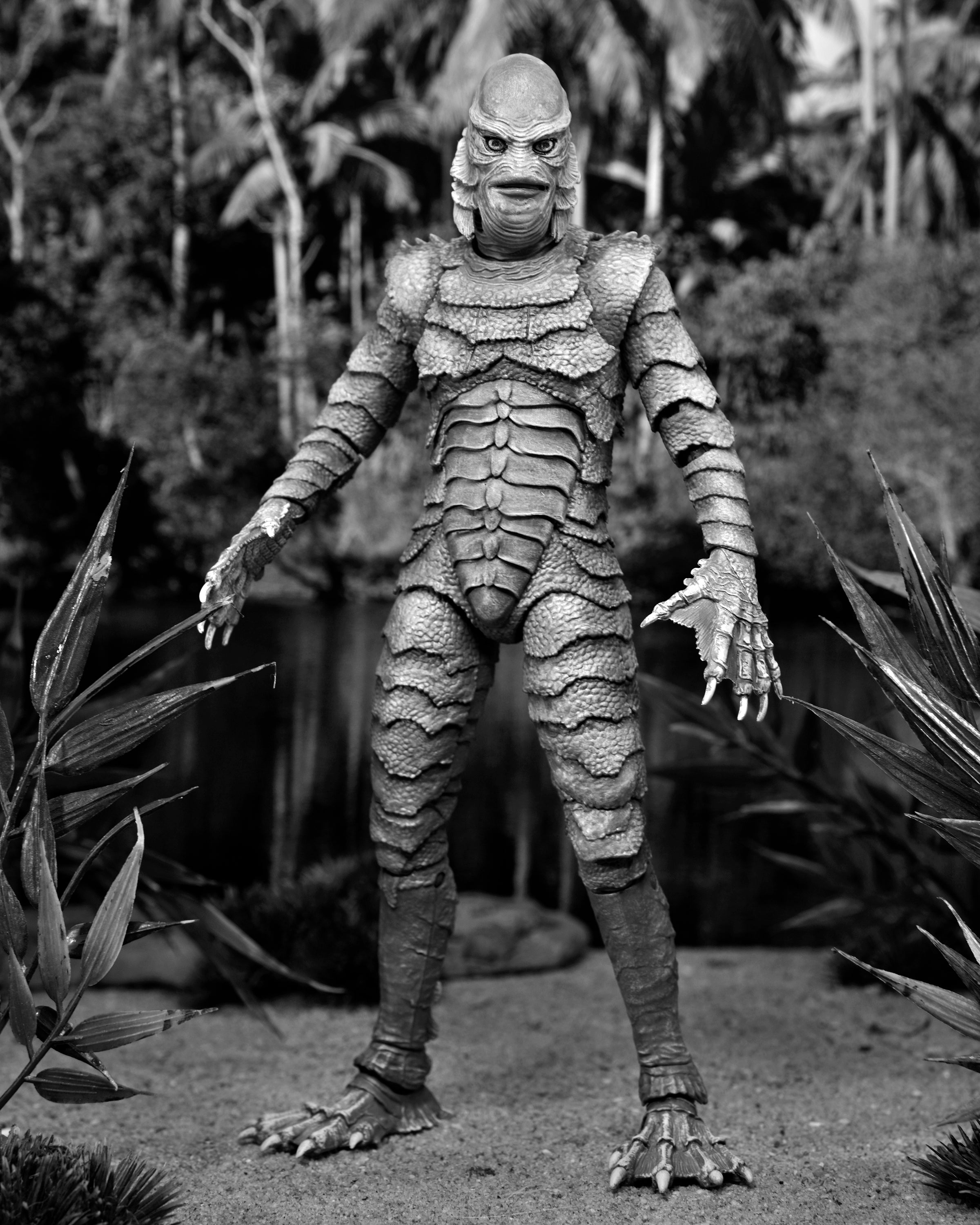PRE-ORDER NECA - 7-inch Action Figure - Creature from the Black Lagoon - Ultimate Creature from the Black Lagoon: Black and White
