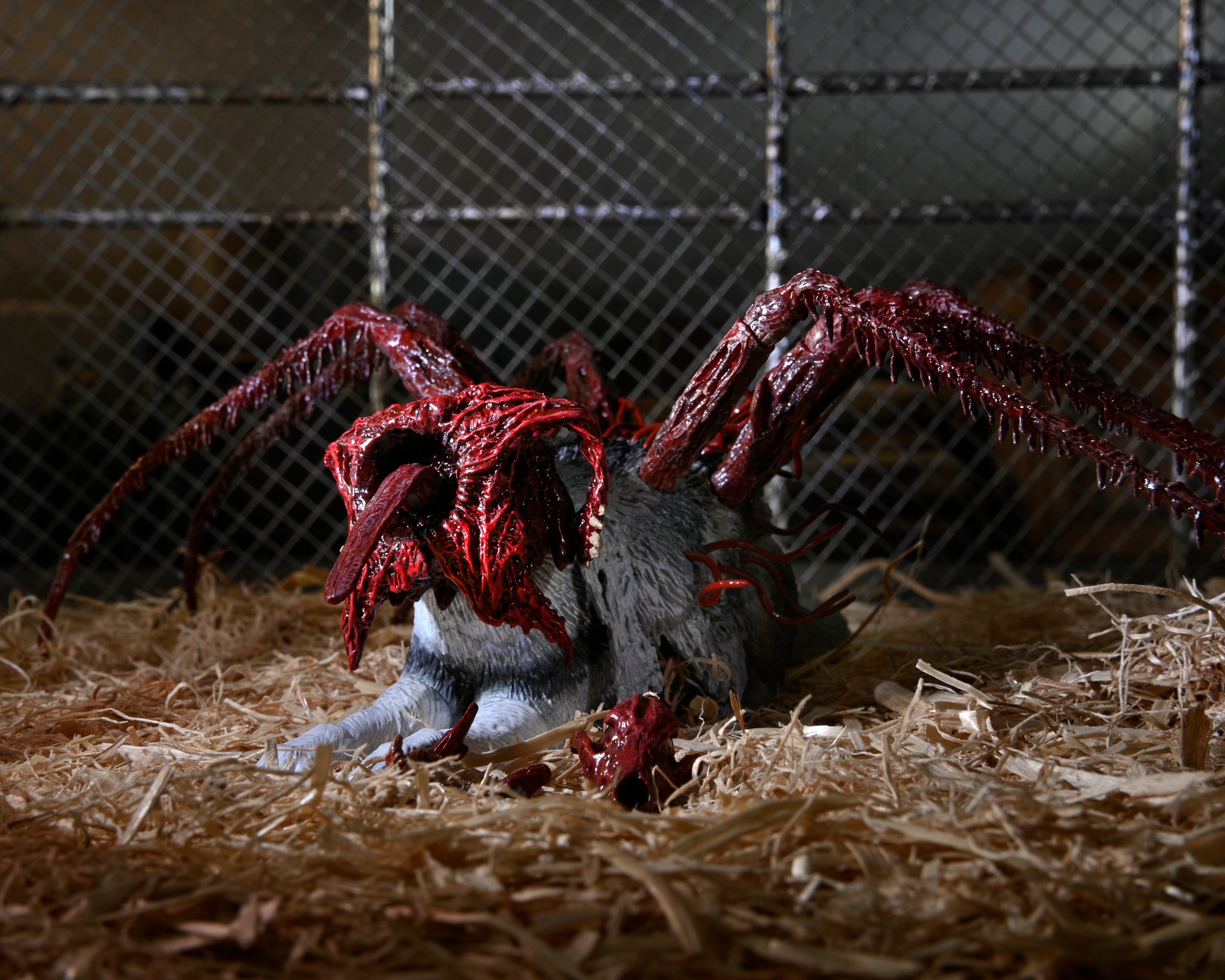 PRE-ORDER 7-inch Action Figure - The Thing - THING Dog Creature Ultimate Deluxe