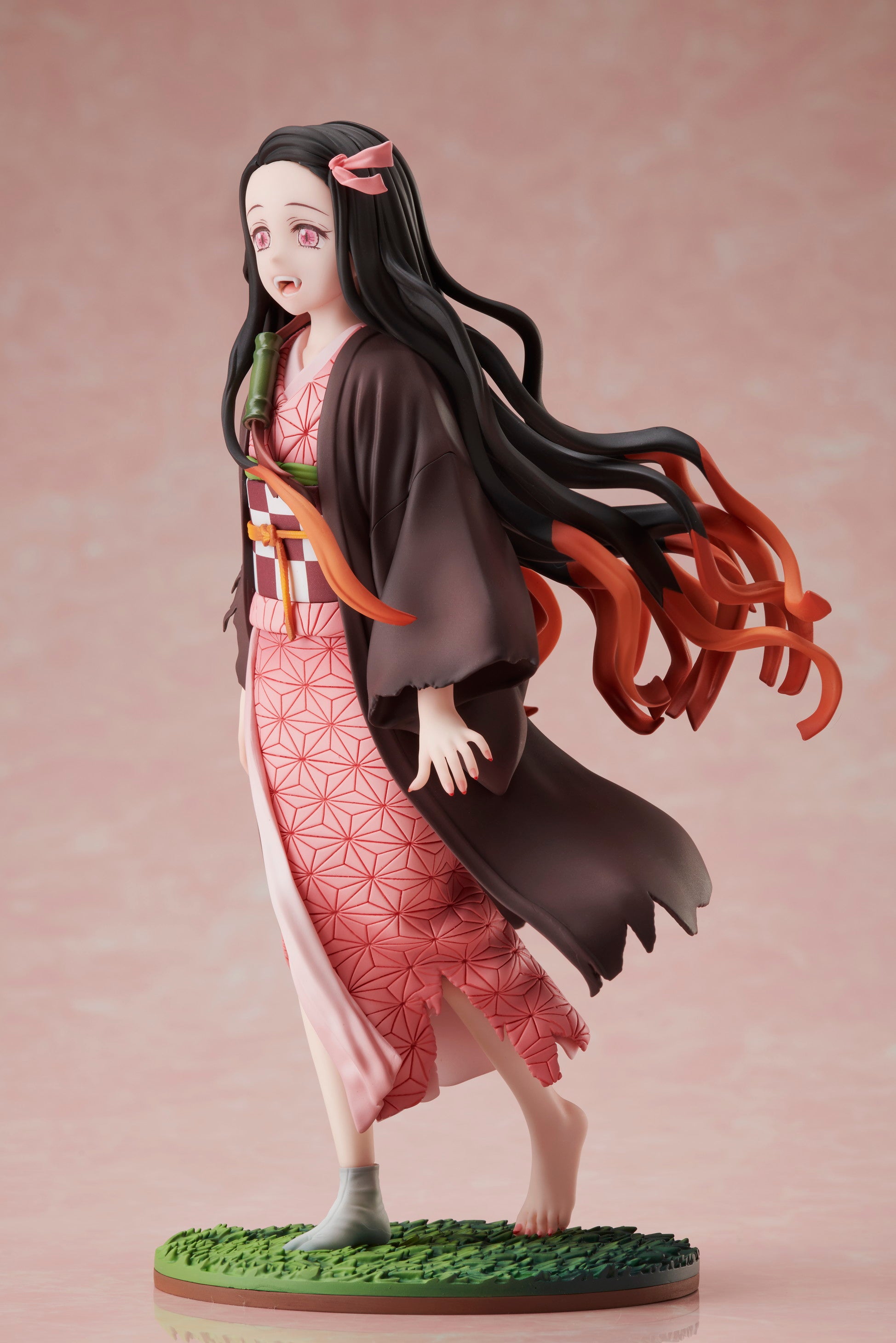 PRE-ORDER Aniplex - Demon Slayer: Kimetsu no Yaiba - Nezuko Kamado: Conquered the Sun Ver. 1/8 [EXCLUSIVE]