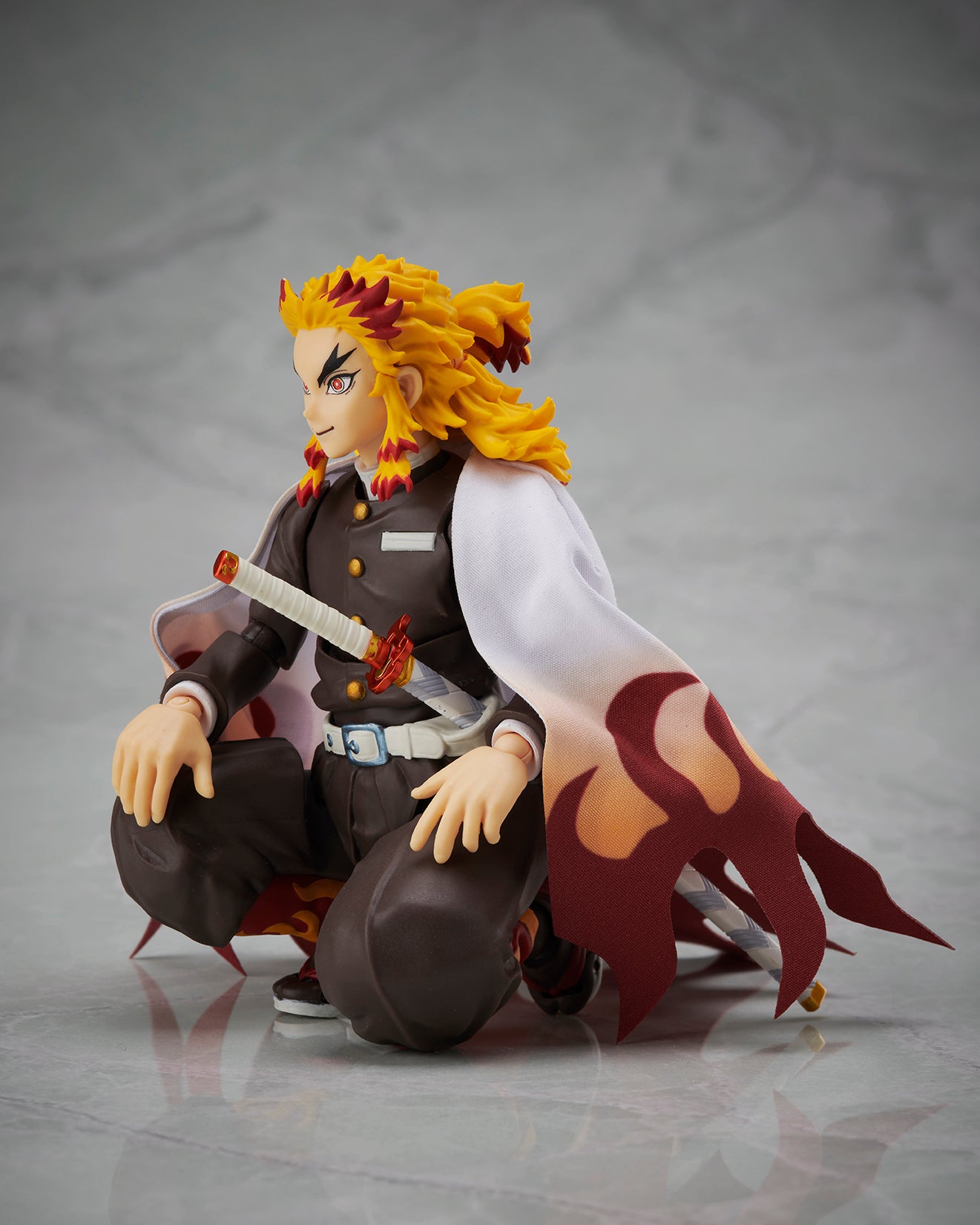 PRE-ORDER Aniplex - BUZZmod - Demon Slayer: Kimetsu no Yaiba - Kyojuro Rengoku: Ver. 2.0 1/12 [EXCLUSIVE]