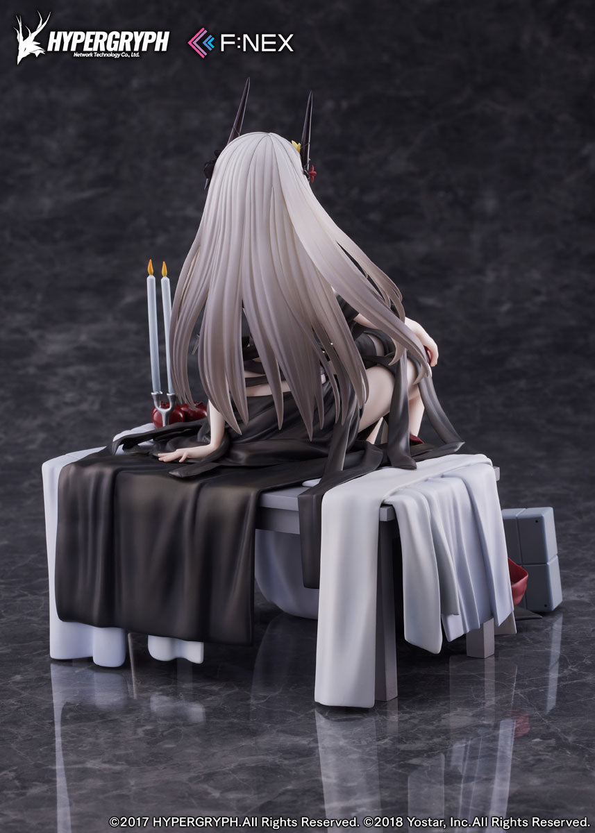IN-STOCK Arknights - Mudrock: Silent Night DN06 Ver. 1/7