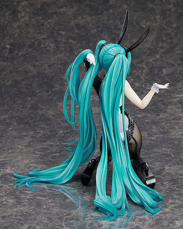 PRE-ORDER FREEing - B-Style - Character Vocal Series 01: Hatsune Miku - Hatsune Miku: Bunny Ver. / Art by SanMuYYB 1/4 [LIMITED]