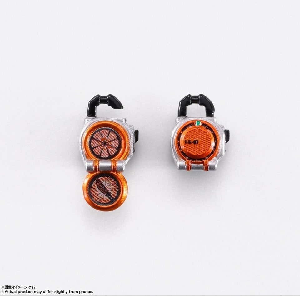 PRE-ORDER Bandai - S.H.Figuarts Shinkocchou Seihou - Kamen Rider Gaim - Kamen Rider Gaim: Orange Arms