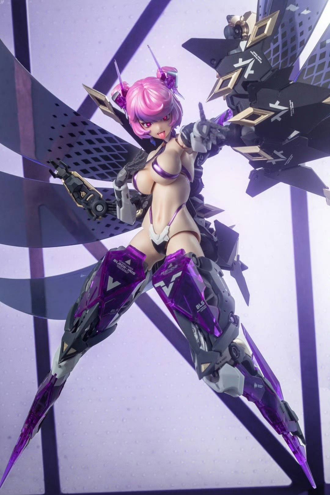 PRE-ORDER Earnestcore Craft - RS-02 Rosado - Starflower Black Iris 1/10