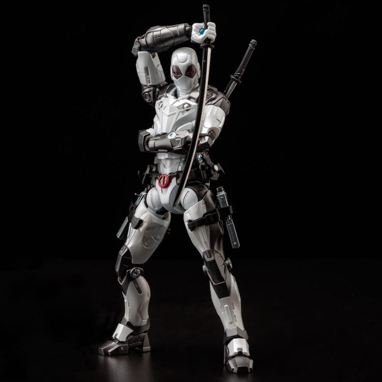 PRE-ORDER Sentinel - Fighting Armor - Deadpool: X-Force Ver.