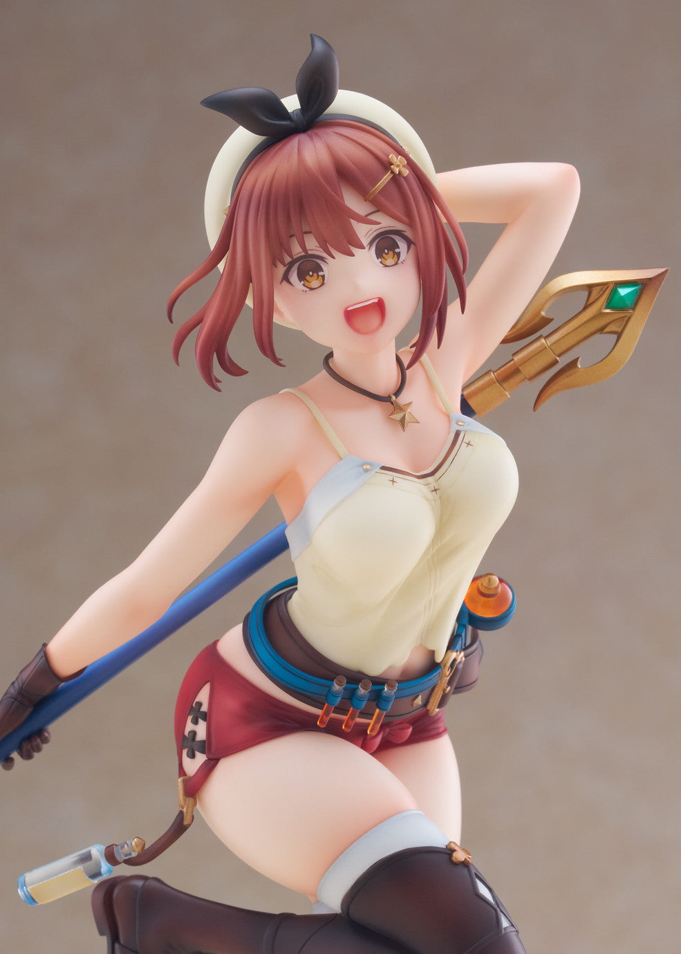 PRE-ORDER Claynel - Atelier Ryza: Ever Darkness & the Secret Hideout - Reisalin "Ryza" Stout: Summer Adventure! Ver. 1/7
