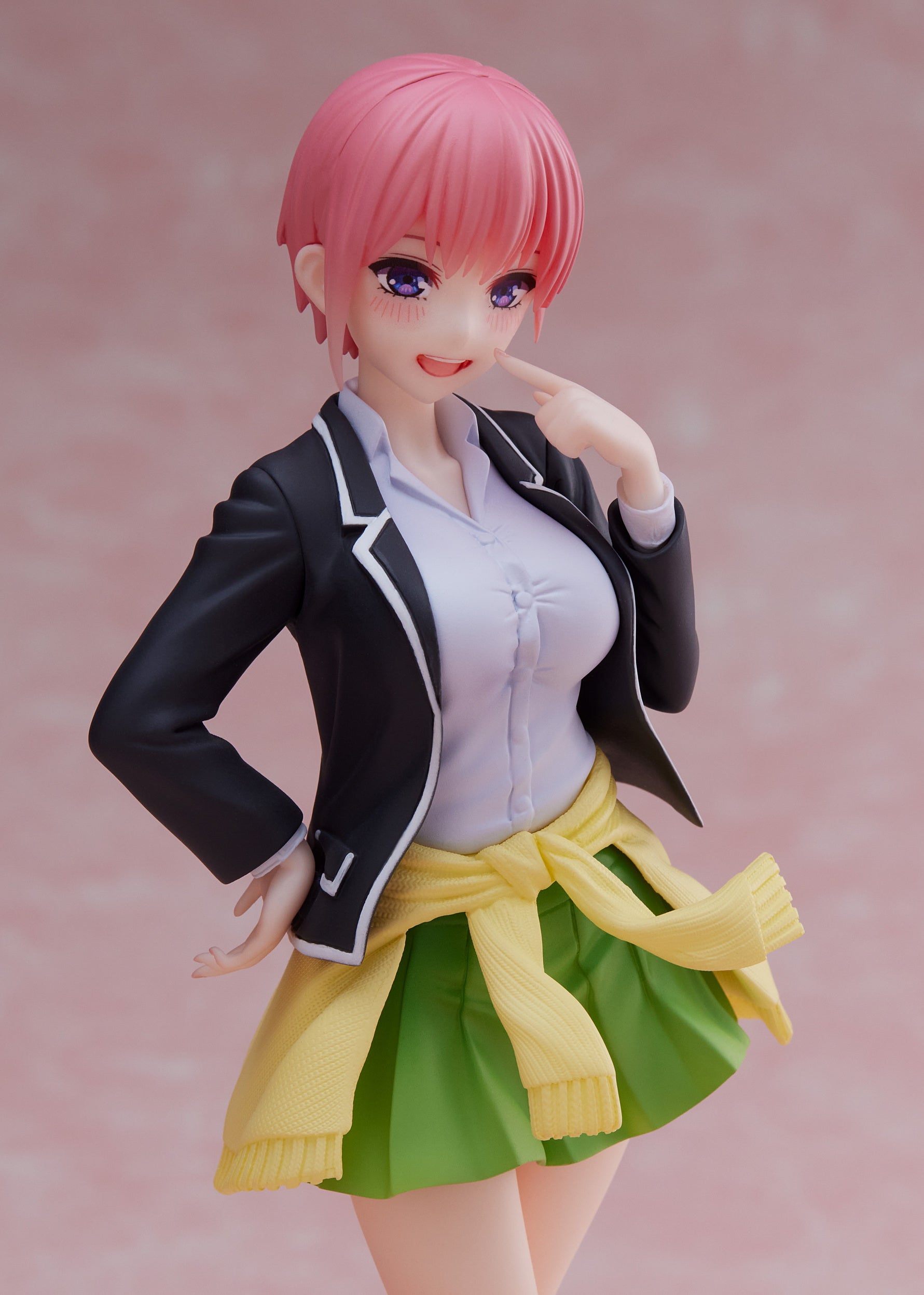 PRE-ORDER Taito - The Quintessential Quintuplets Coreful Figure - Ichika Nakano: Uniform Ver. Renewal Ver. [October 2023 Release]