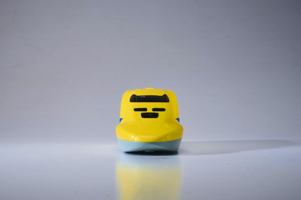 BACK-ORDER Takarajimasha - Thank you! 923-type/T4 Doctor Yellow Room Light BOOK [JP]