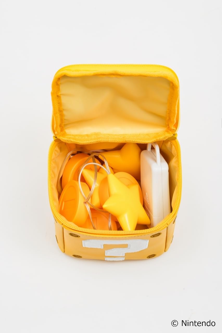 BACK-ORDER Takarajimasha - Super Mario Super Star & Coin Garland Light SPECIAL BOOK [JP]