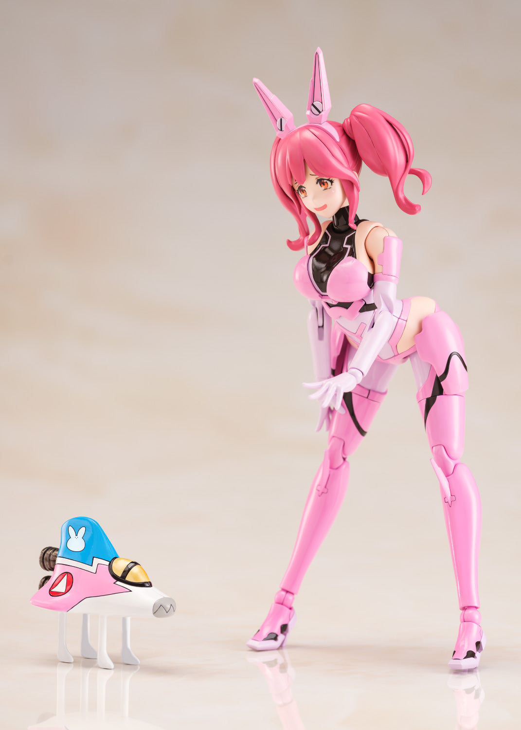 PRE-ORDER Aoshima - V.F.G. - Macross Delta - Makina Nakajima