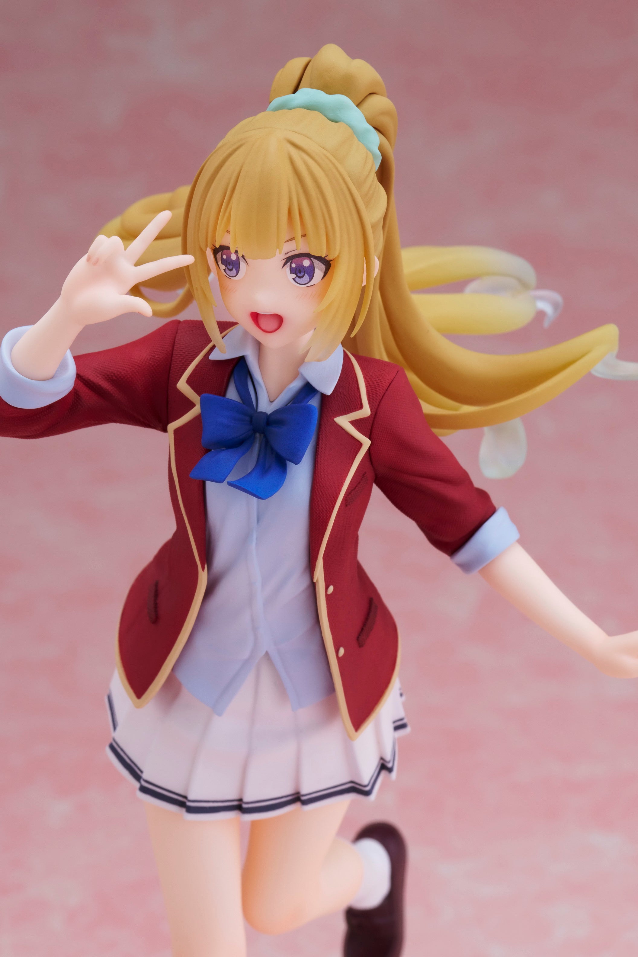 IN-STOCK Taito - Classroom of the Elite 2nd Season Coreful Figure - Megumi Karuizawa: School Uniform Ver.