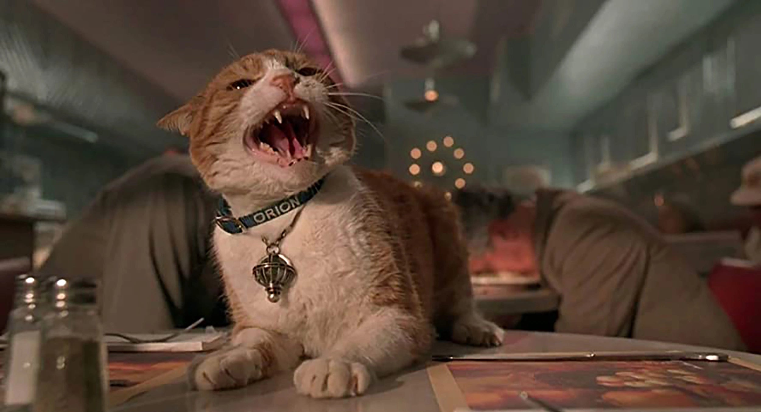 PRE-ORDER Factory Entertainment - Prop Replica - Men In Black - The Arquilian Galaxy Necklace Limited Edition