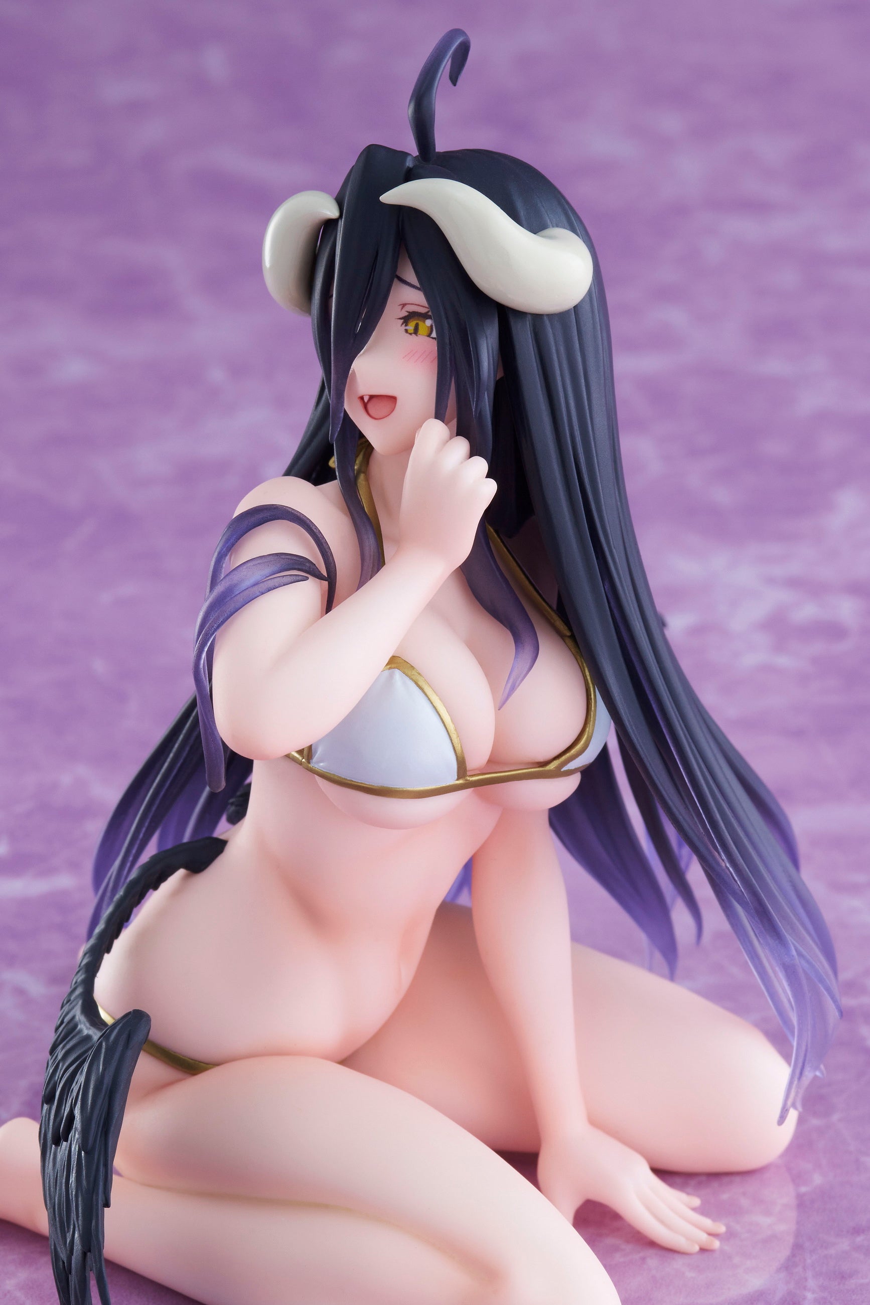 PRE-ORDER Taito - Overlord IV Desktop Cute Figure - Albedo: Swimsuit Ver.