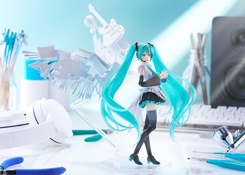 PRE-ORDER Max Factory - PLAMATEA - Character Vocal Series 01: Hatsune Miku - Hatsune Miku: Happy 16th Birthday Ver.