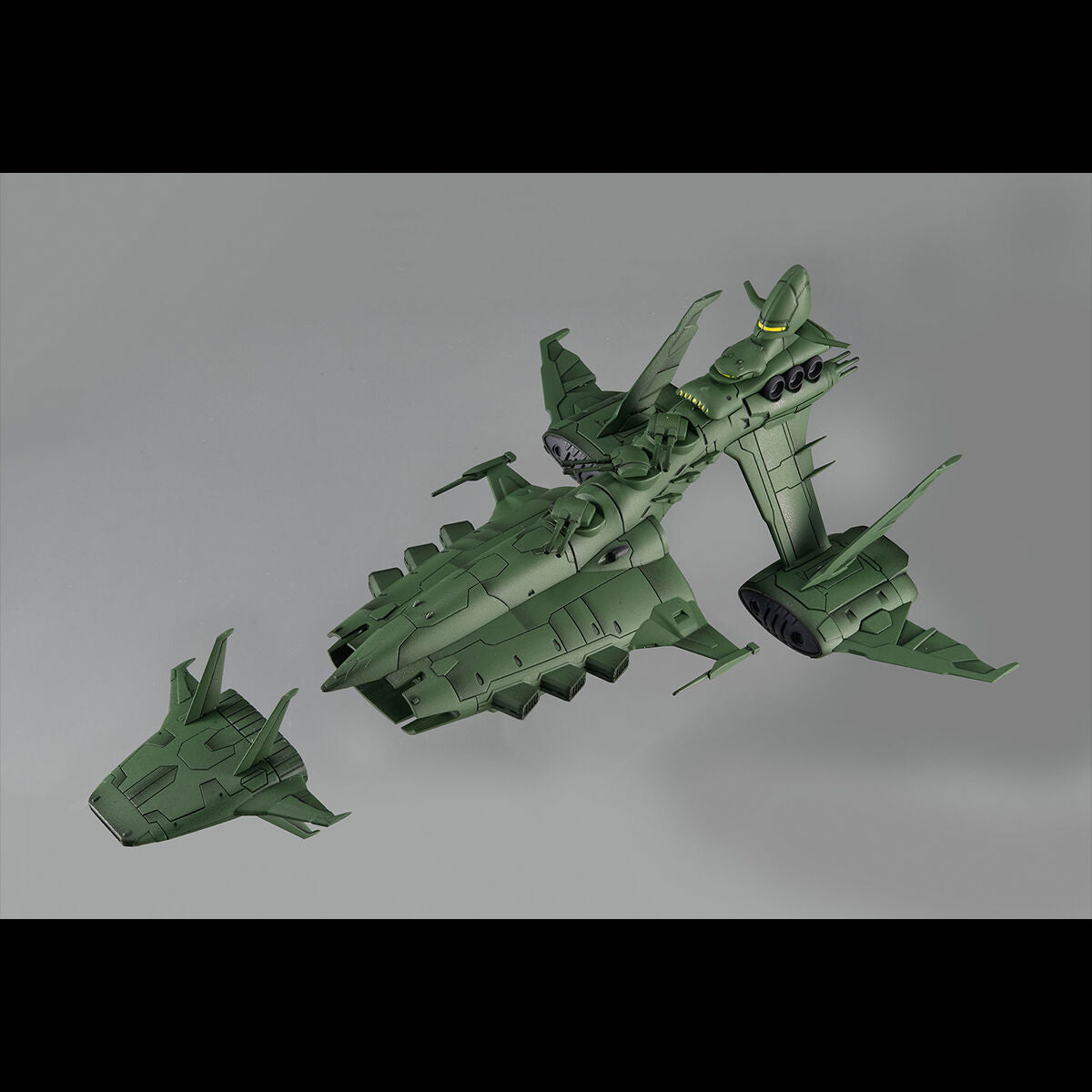 PRE-ORDER MegaHouse - Cosmo Fleet Special Mobile Suit Gundam THE ORIGIN - Musai Kai-Class Valkyrie Re.