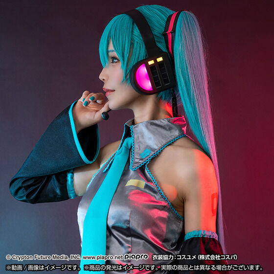 PRE-ORDER Bandai - Hatsune Miku NARIKIRI Headset [EXCLUSIVE]