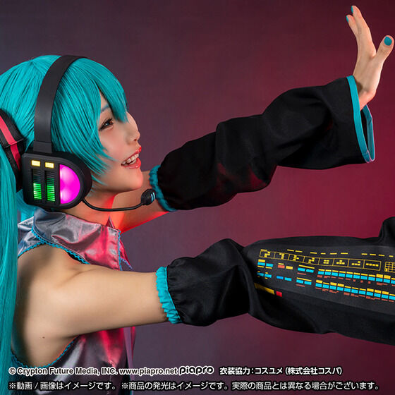 PRE-ORDER Bandai - Hatsune Miku NARIKIRI Headset [EXCLUSIVE]