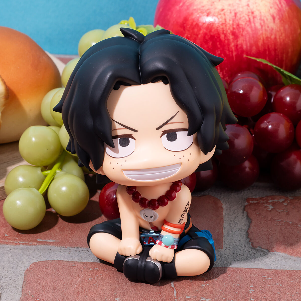 IN-STOCK MegaHouse - Look Up - One Piece - Portgas D. Ace