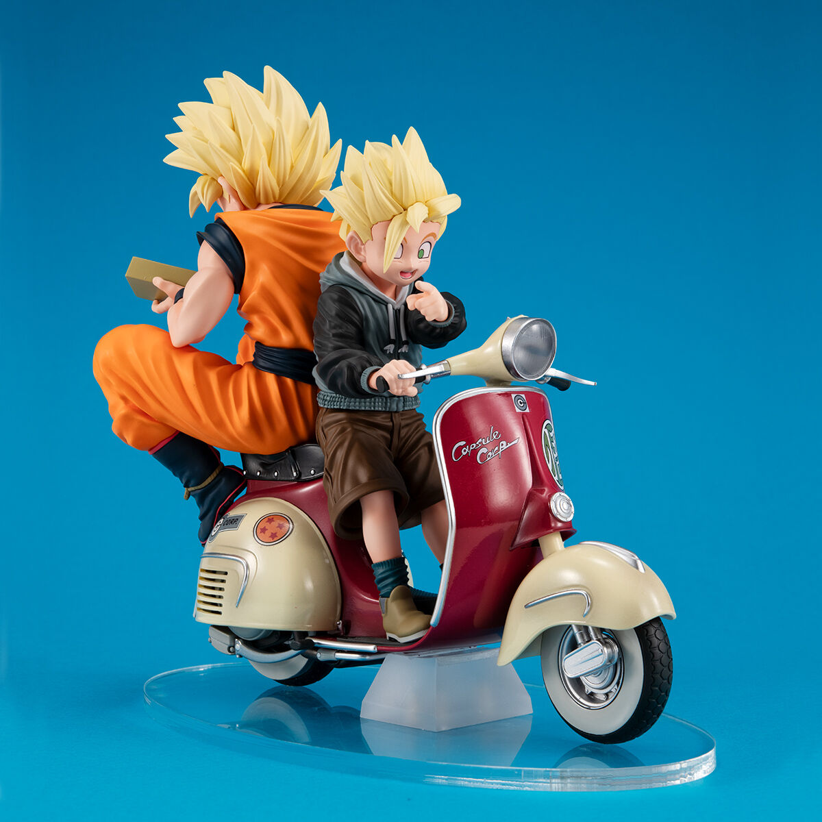 PRE-ORDER MegaHouse - Desktop Real McCoy EX - Dragon Ball Z - Super Saiyan Goku & Super Saiyan Gohan [EXCLUSIVE]