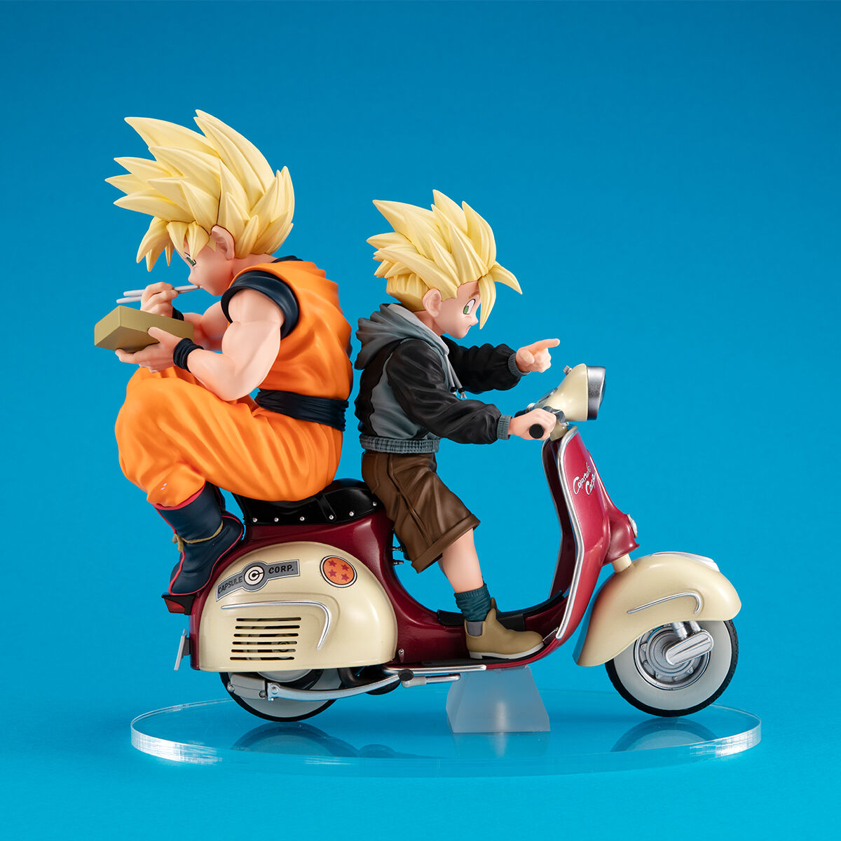 PRE-ORDER MegaHouse - Desktop Real McCoy EX - Dragon Ball Z - Super Saiyan Goku & Super Saiyan Gohan [EXCLUSIVE]