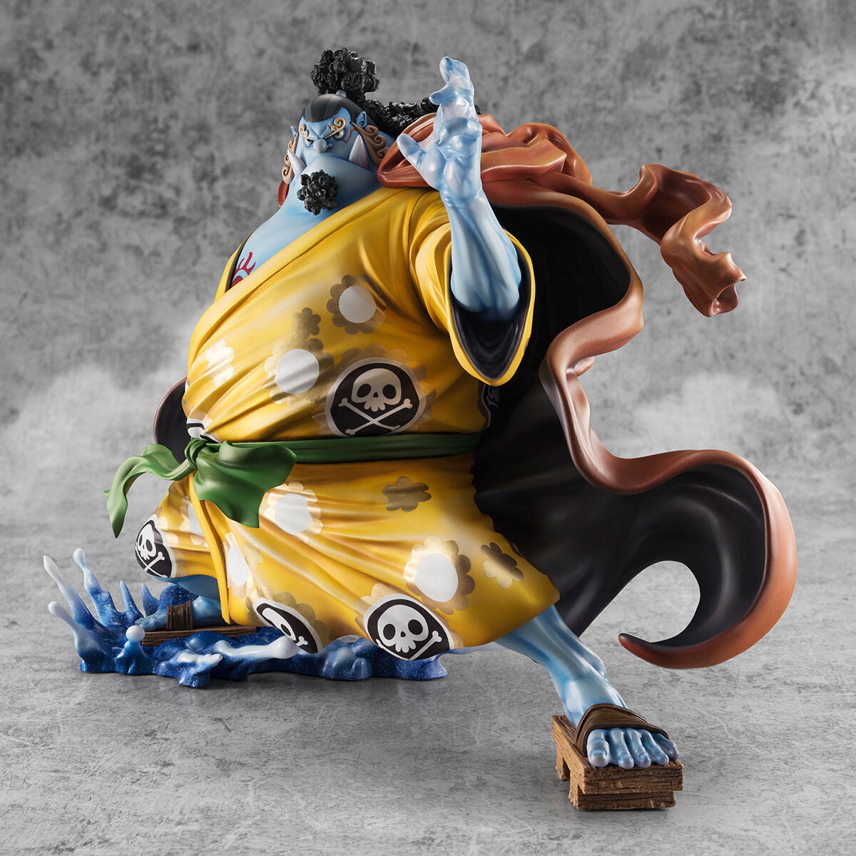 PRE-ORDER MegaHouse - Portrait Of Pirates SA-MAXIMUM - One Piece - Jinbei 1/8 [EXCLUSIVE] [May 2025 Release]
