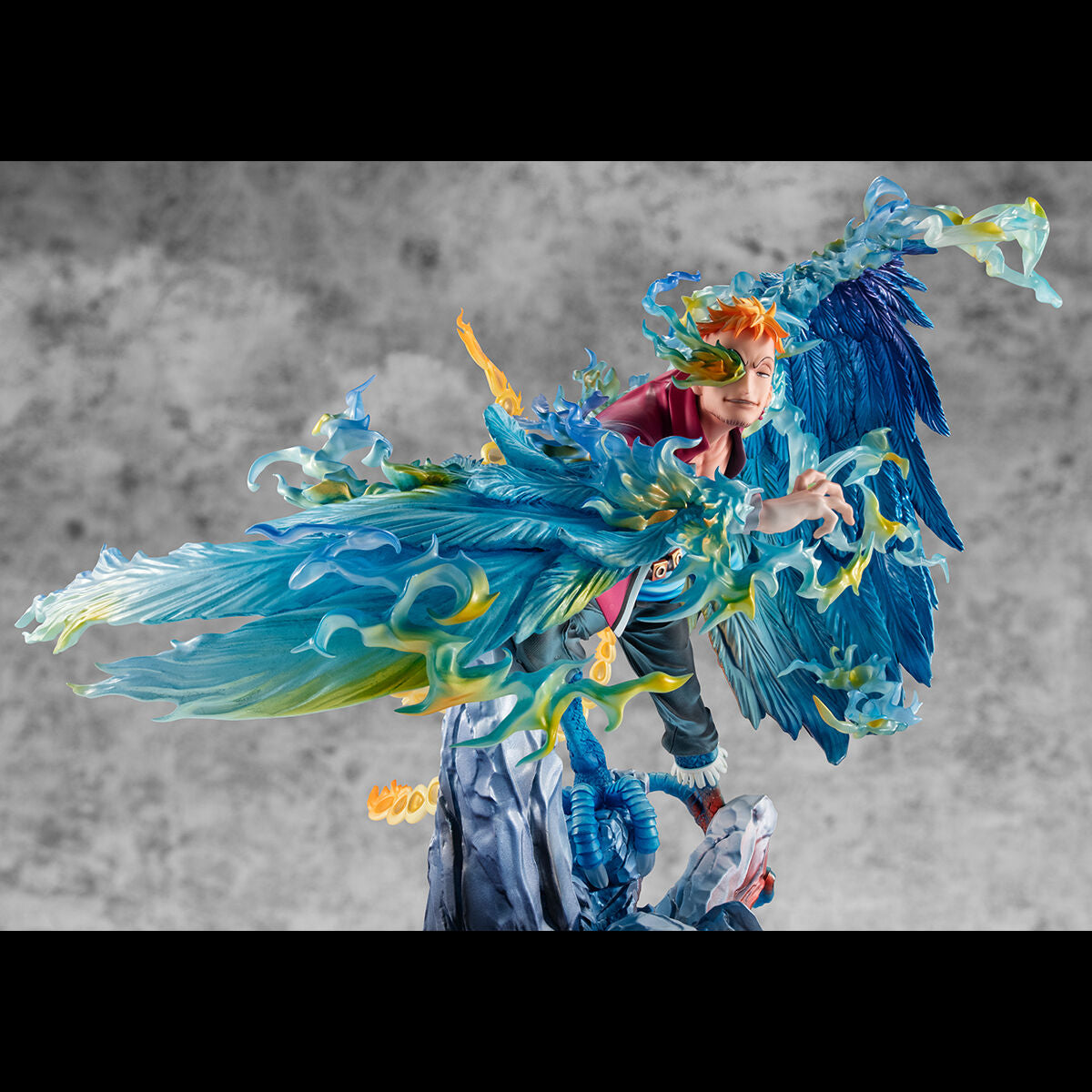 PRE-ORDER MegaHouse - Portrait.Of.Pirates "MAS-MAXIMUM"- One Piece - Whitebeard Pirates 1st Division Captain Marco the Phoenix [EXCLUSIVE]