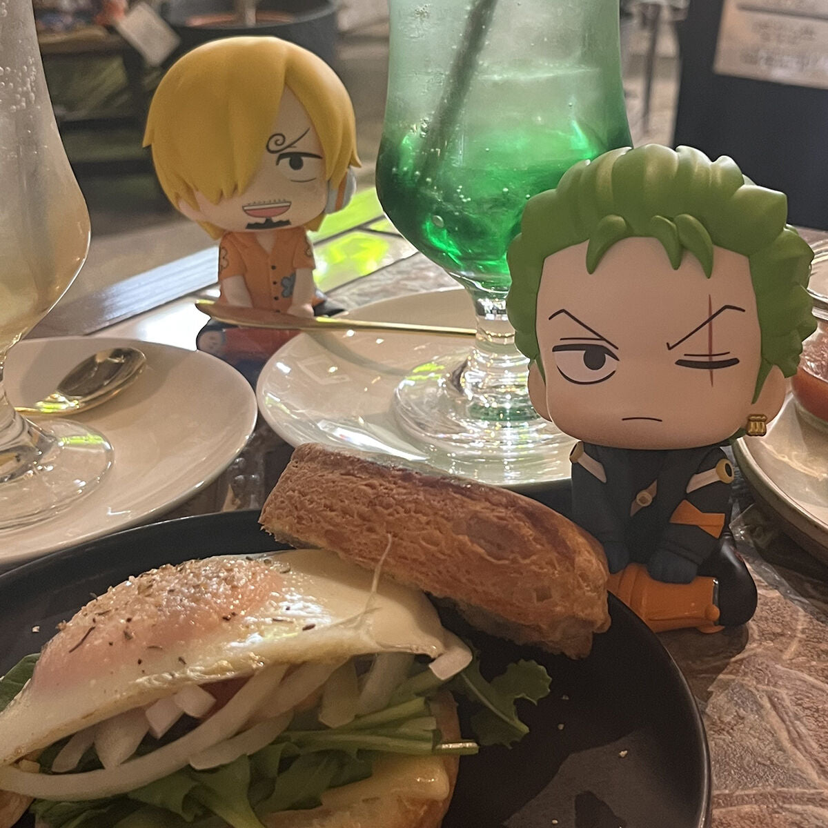 IN-STOCK MegaHouse - Look Up - One Piece - Roronoa Zoro & Sanji: Future Island Ver. [EXCLUSIVE]