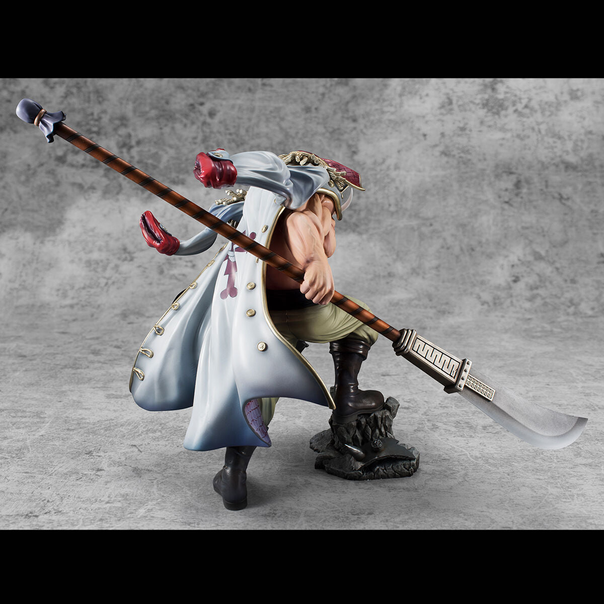PRE-ORDER MegaHouse - Portrait.Of.Pirates “NEO-MAXIMUM” - One Piece - White Beard Edward Newgate: Ultra Limited Edition [EXCLUSIVE]