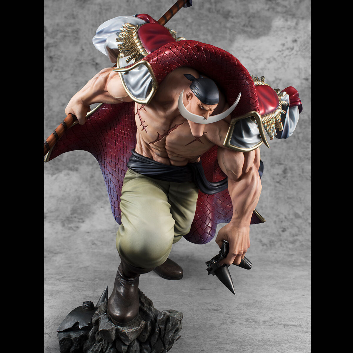 PRE-ORDER MegaHouse - Portrait.Of.Pirates “NEO-MAXIMUM” - One Piece - White Beard Edward Newgate: Ultra Limited Edition [EXCLUSIVE]
