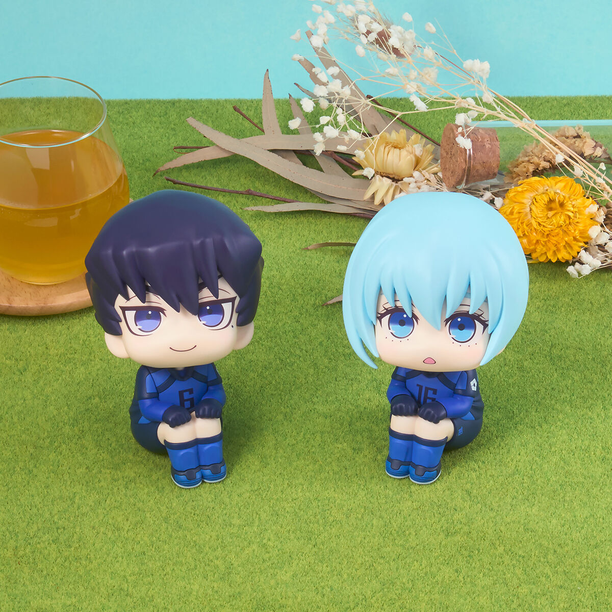 PRE-ORDER MegaHouse - Look Up - BLUELOCK - Tabito Karasu & Yo Hiori [EXCLUSIVE]