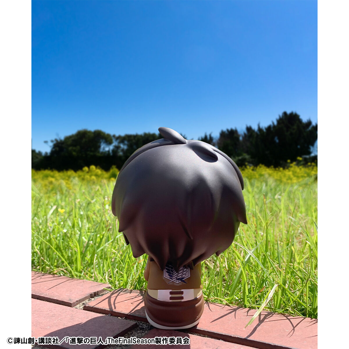 PRE-ORDER  MegaHouse - Look Up - Attack on Titan - Eren Yeager & Levi Set [EXCLUSIVE]