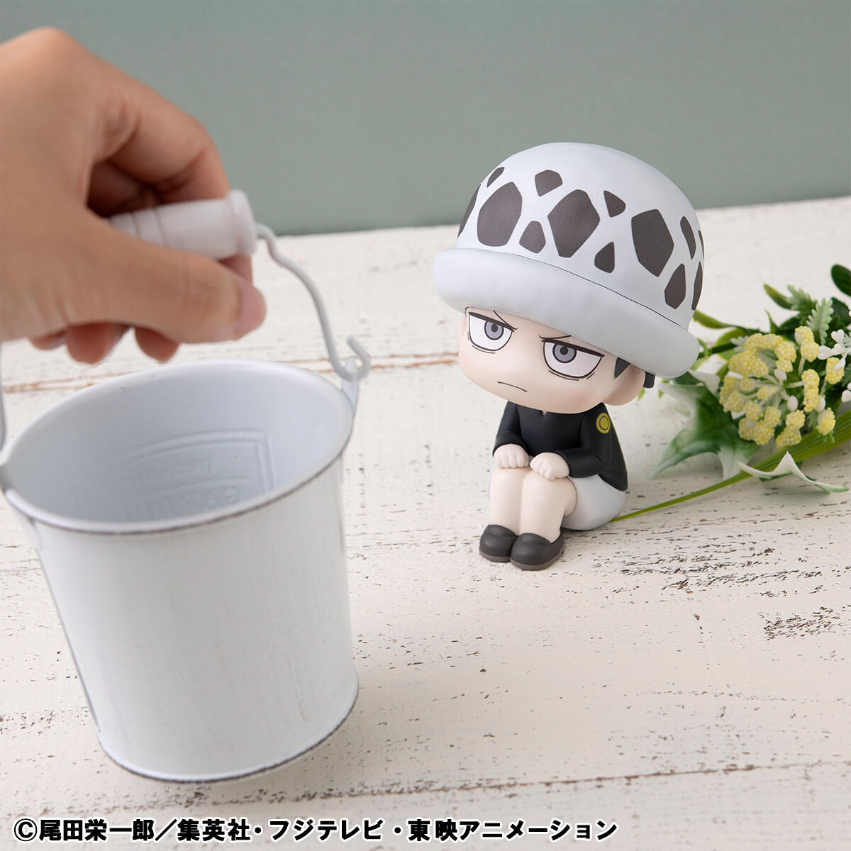 PRE-ORDER MegaHouse - Look Up - ONE PIECE - Trafalgar Law: Childhood Ver. & Corazon Set [EXCLUSIVE]