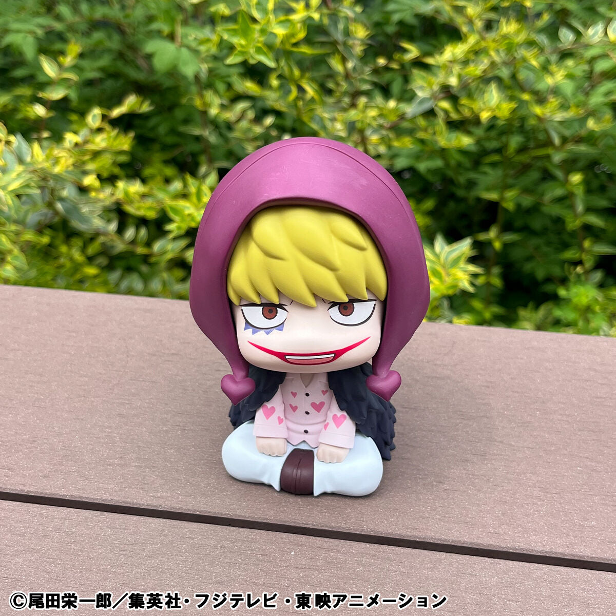 PRE-ORDER MegaHouse - Look Up - ONE PIECE - Trafalgar Law: Childhood Ver. & Corazon Set [EXCLUSIVE]