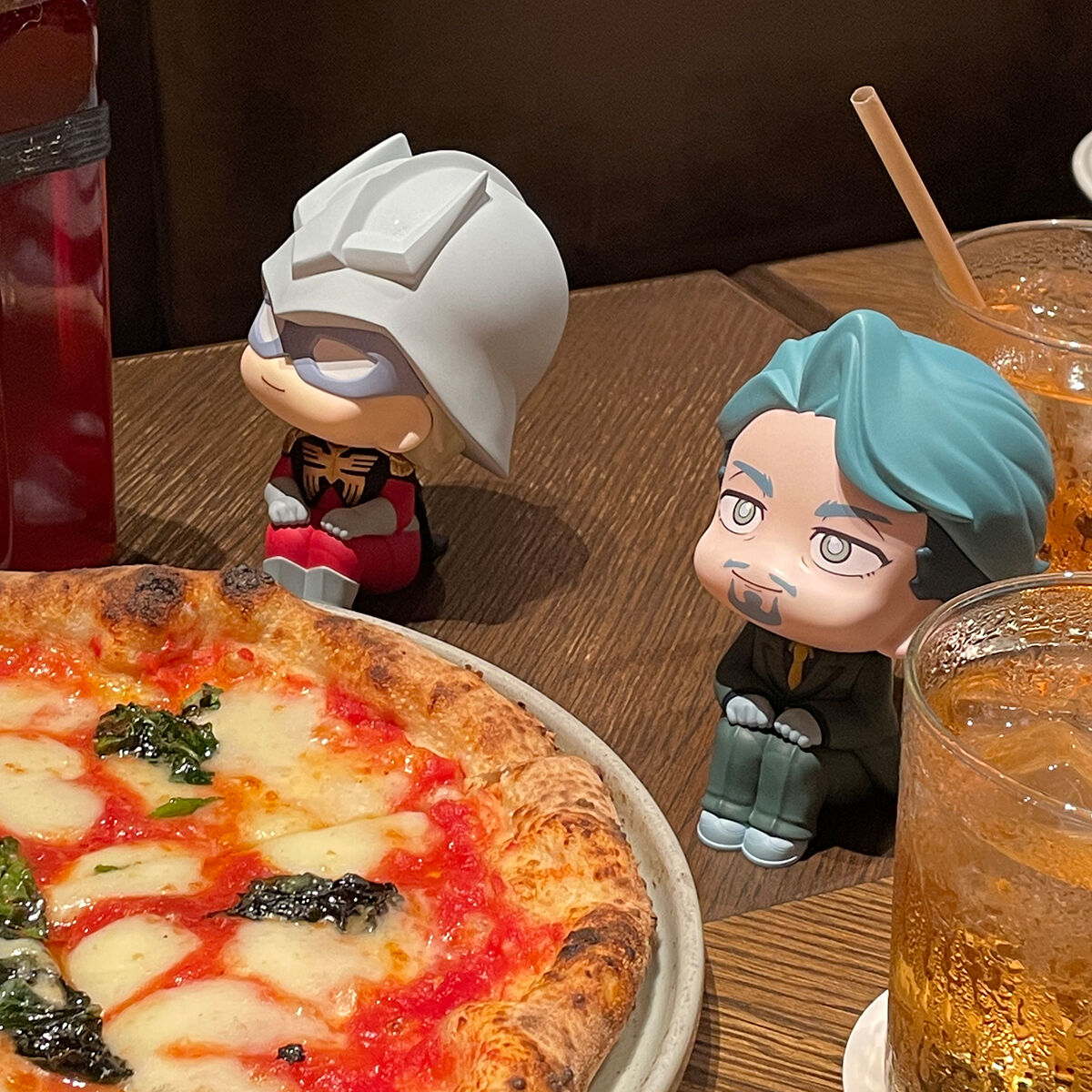 PRE-ORDER MegaHouse - Look Up - Mobile Suit Gundam GQuuuuuuX - Challia Bull & Char Aznable Set [EXCLUSIVE]