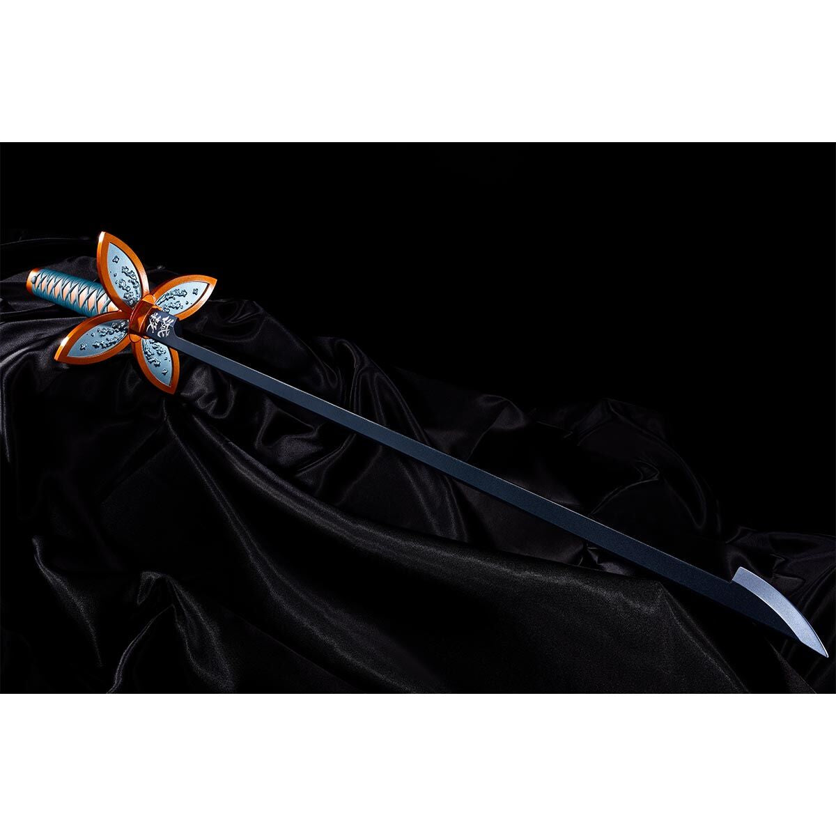 SPECIAL ORDER Bandai - PROPLICA Demon Slayer: Kimetsu no Yaiba - Nichirin Sword - Shinobu Kochou &nbsp;[JP] [EXCLUSIVE]