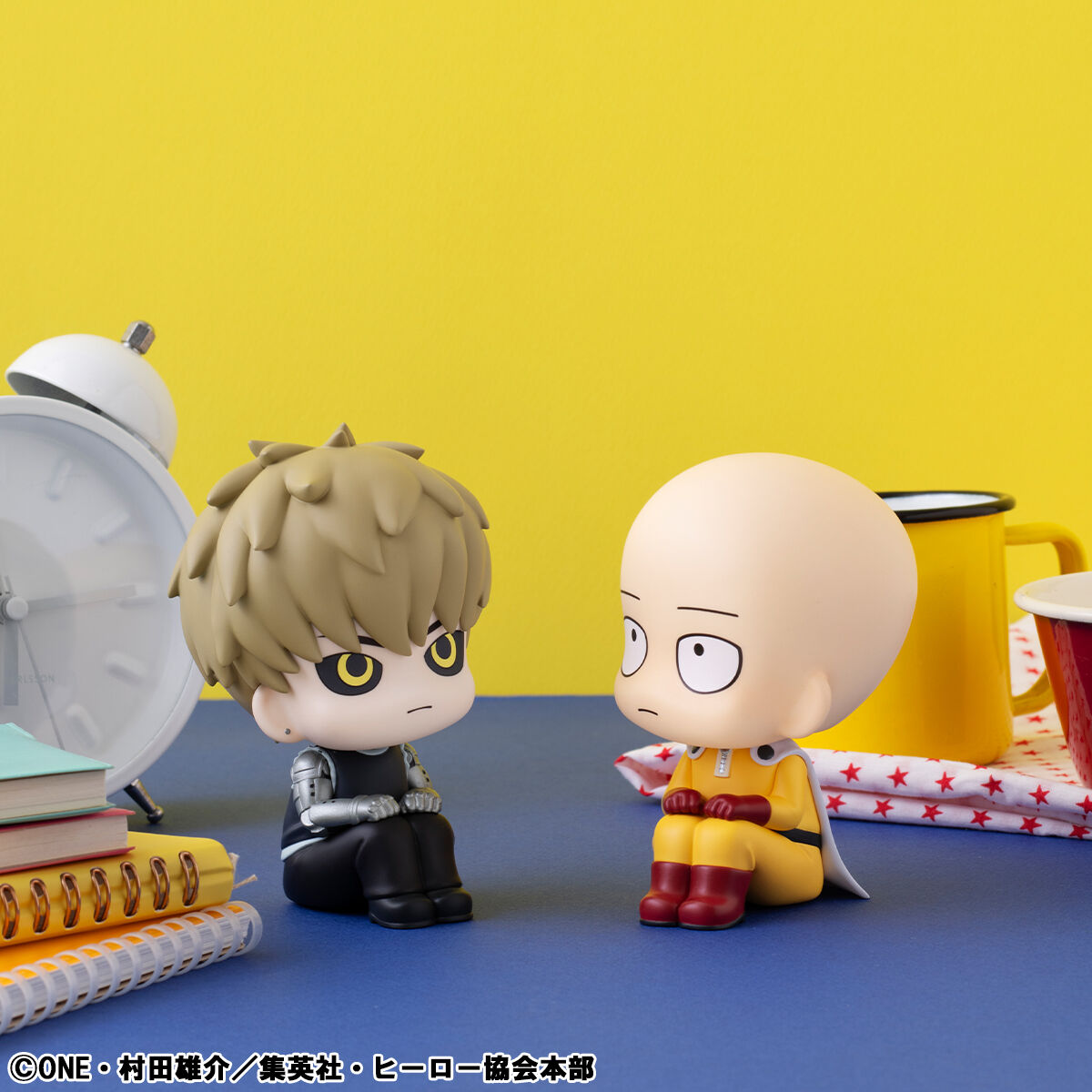 PRE-ORDER MegaHouse - Look Up - One-Punch Man - Saitama & Genos Set [EXCLUSIVE]