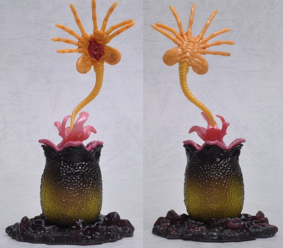 IN-STOCK Kaiyodo - Sci-fi Revoltech Series No.001 Alien